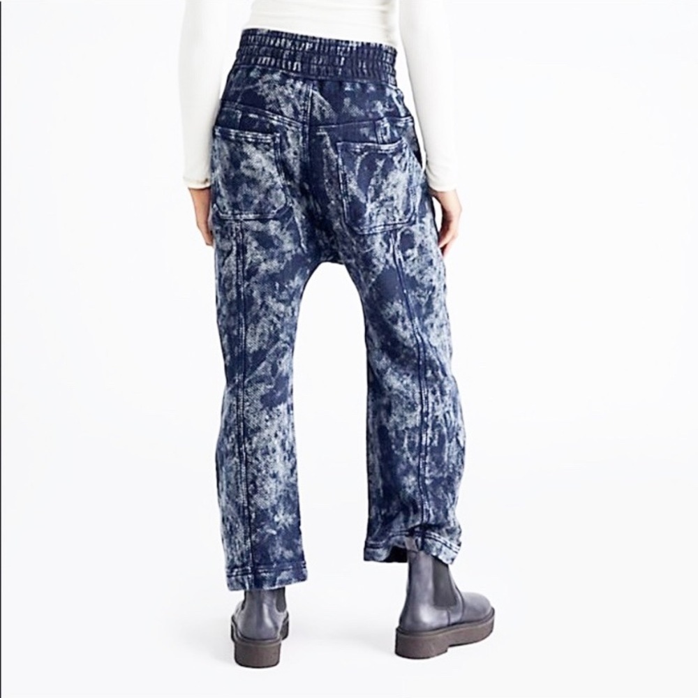 NEW Free People Arcadia Honeycomb Harem Dark Wash Pants S - Picture 3 of 15